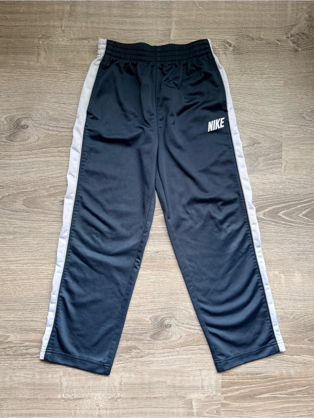 Nike Boy’s S(6/7) Navy Athletic Track Pants Joggers with White Side Panels